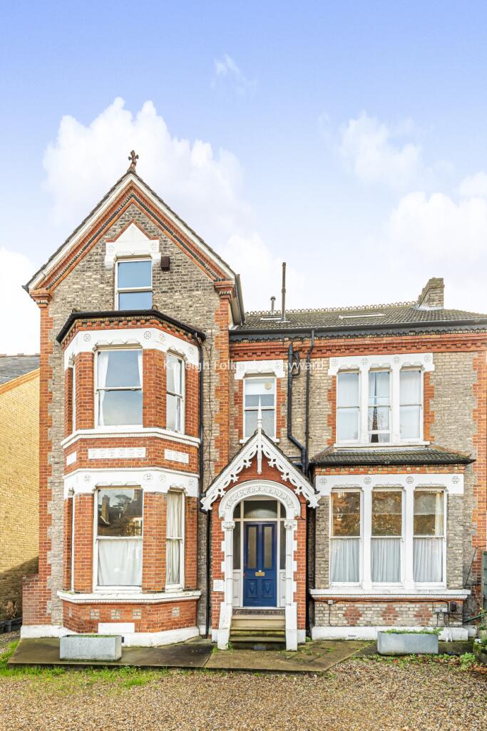 Main image of property: Lancaster Avenue, London, SE27