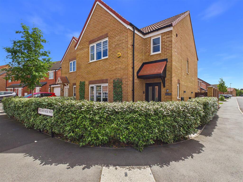 Main image of property: Port Way, Ingleby Barwick