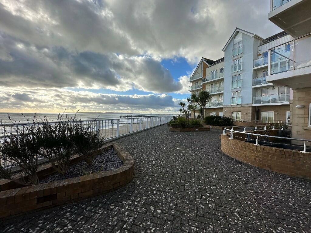 Main image of property: Honeycombe Chine, Bournemouth, Dorset, BH5