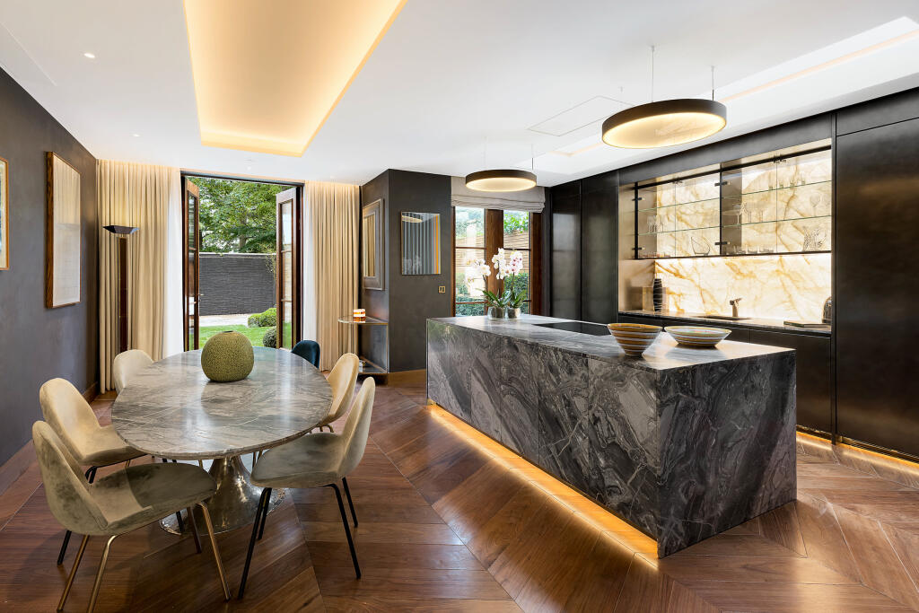 House in London - More