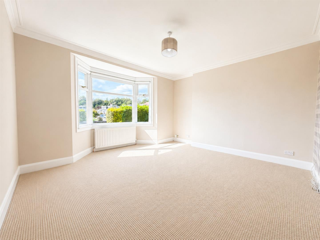 Winburne Crescent, Hamilton photo 4