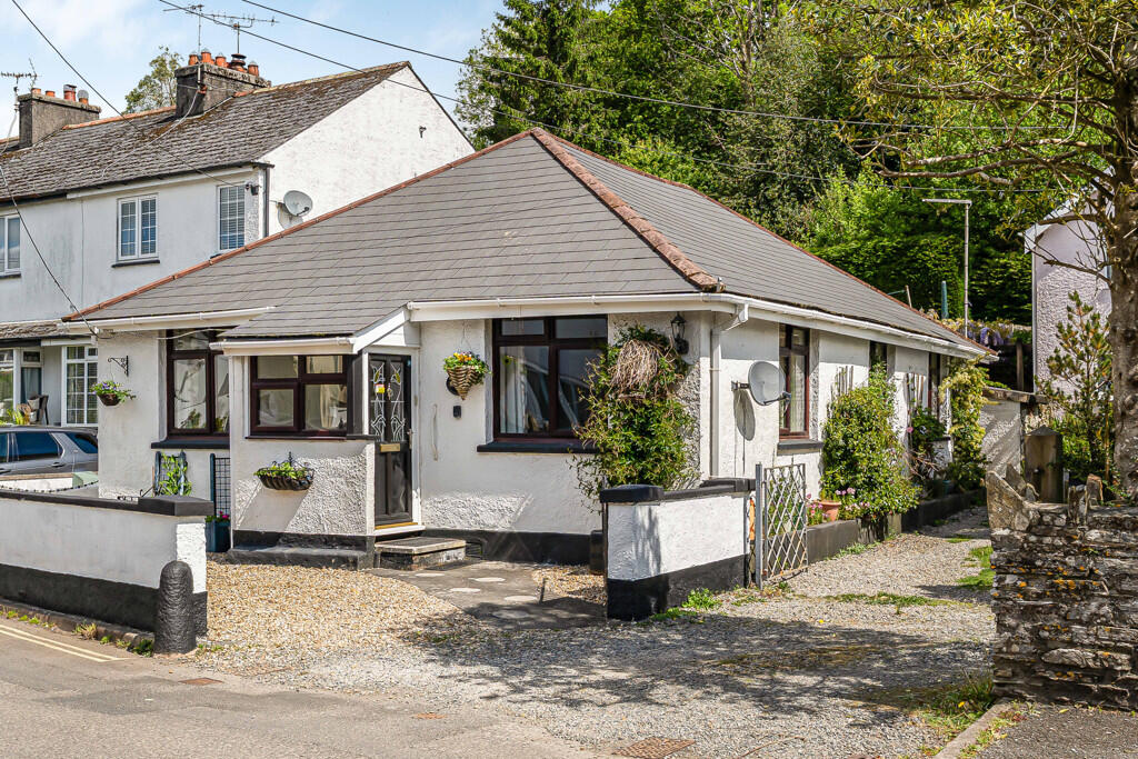 Main image of property: Horrabridge, Yelverton