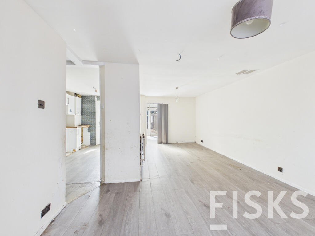 House in Southend-on-Sea - View 5