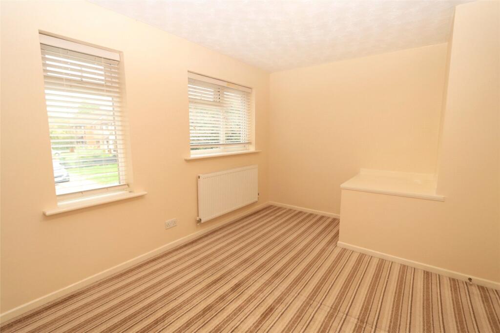 House in Milton Keynes, Walnut Tree, Walton - View 5