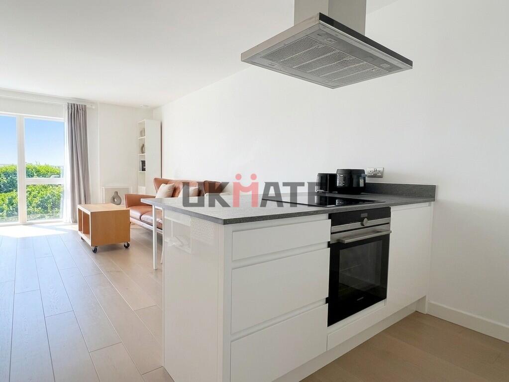 Main image of property: May House, 39 Achill Close