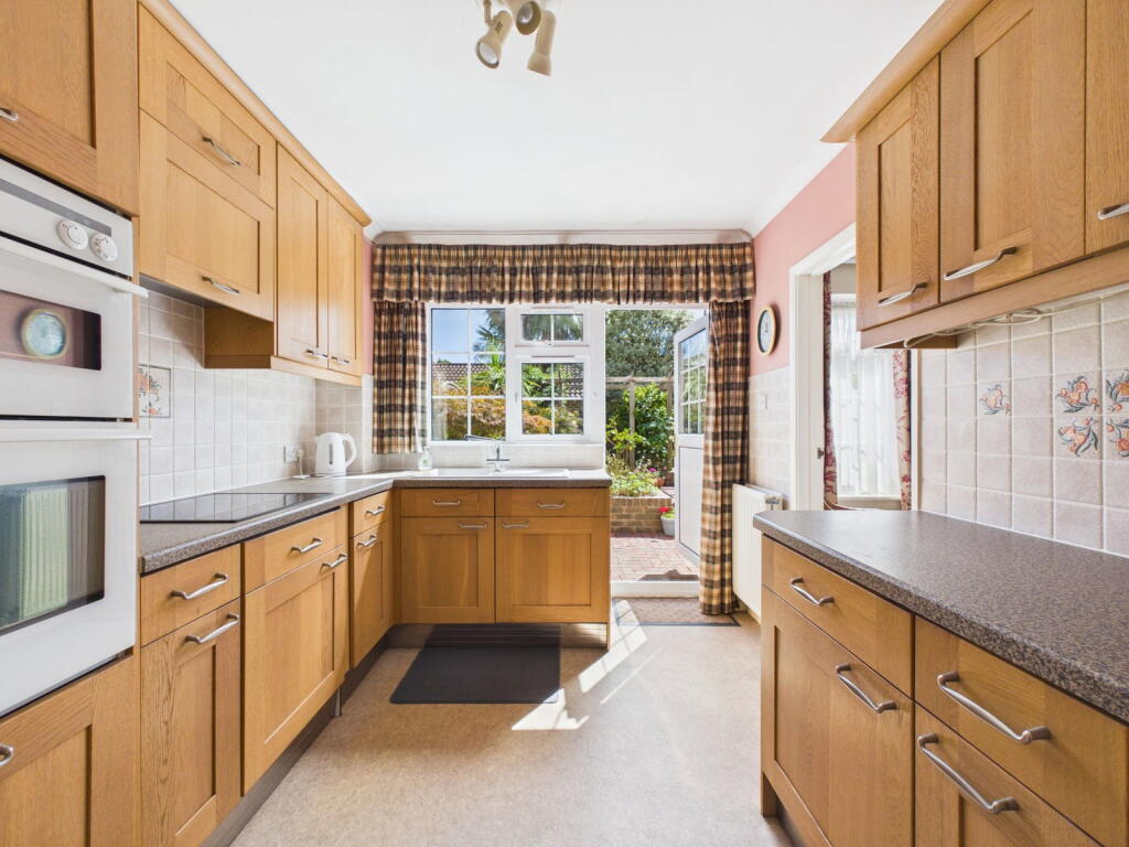 House in Brighton - View 5