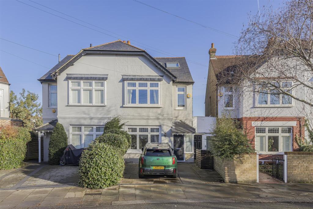 Main image of property: Shalstone Road, East Sheen, SW14