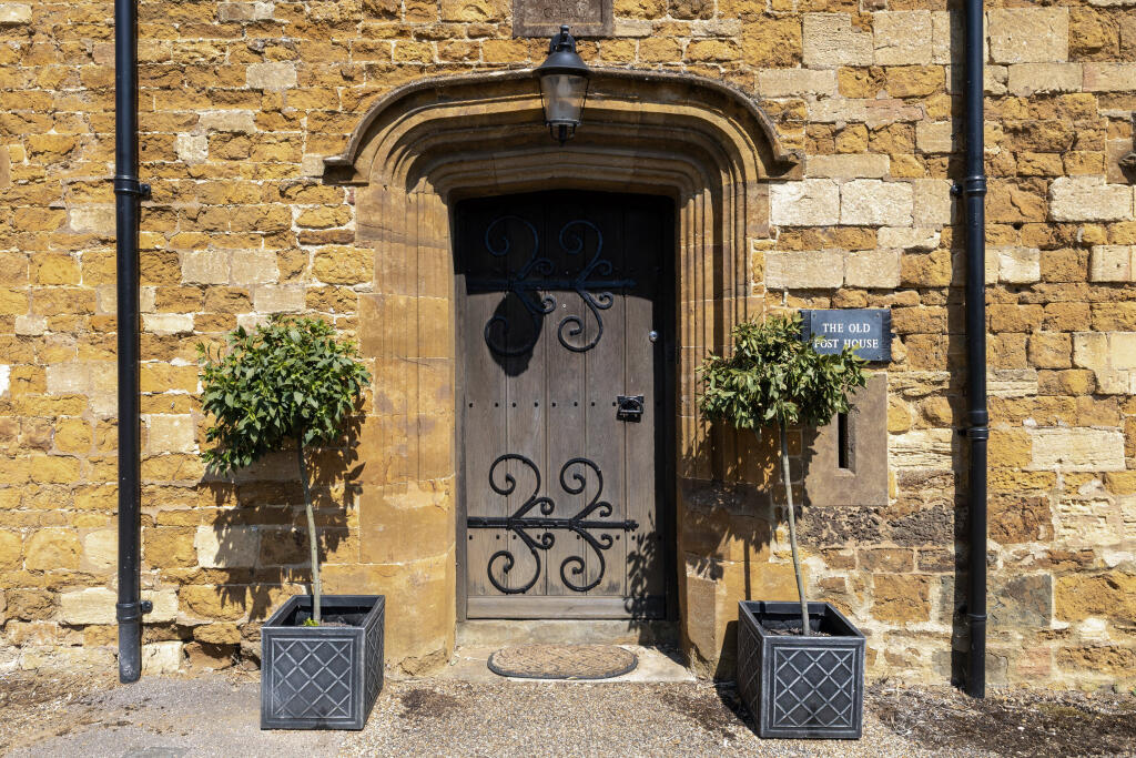 Main image of property: New Street, Banbury, OX15