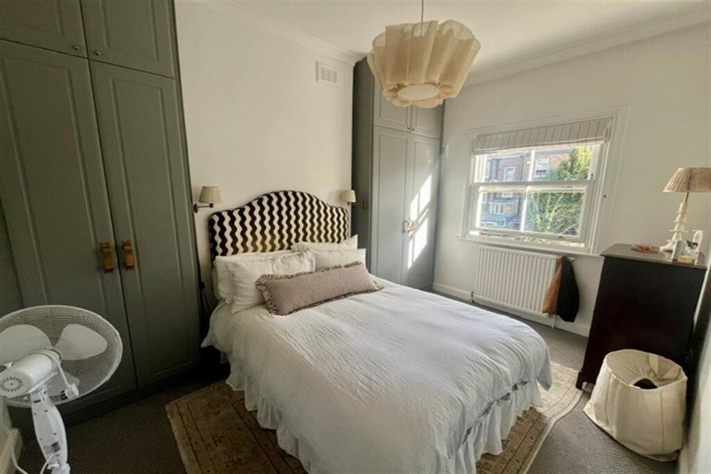 Apartment in London, Lower Holloway, Holloway - View 4