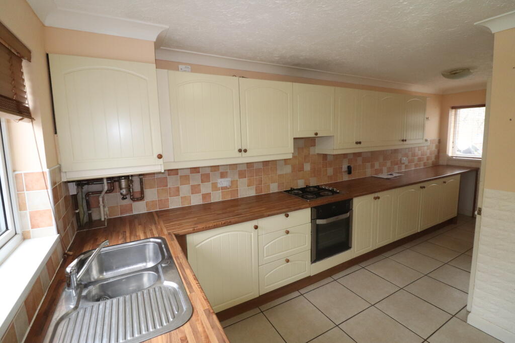 House in Southend-on-Sea - View 5