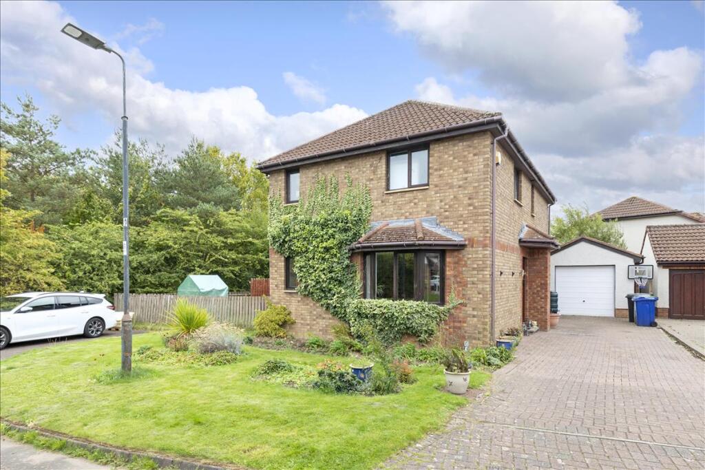 Main image of property: 12 Rose Neuk, Bonnyrigg, EH19
