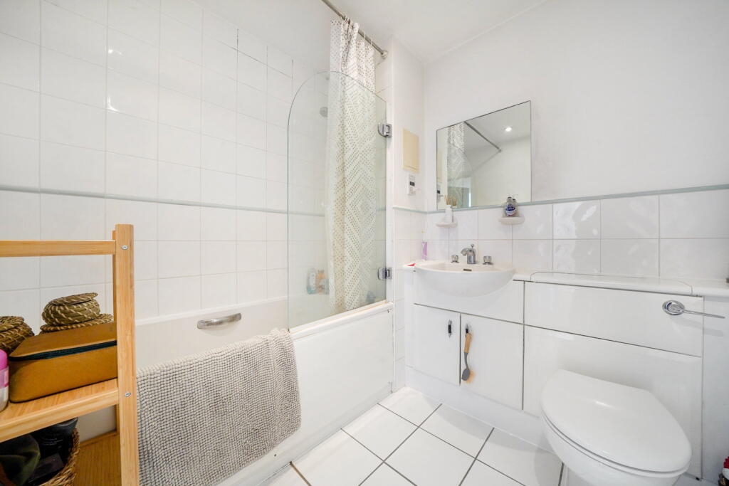 Basin Approach, London, E14 7JG - More
