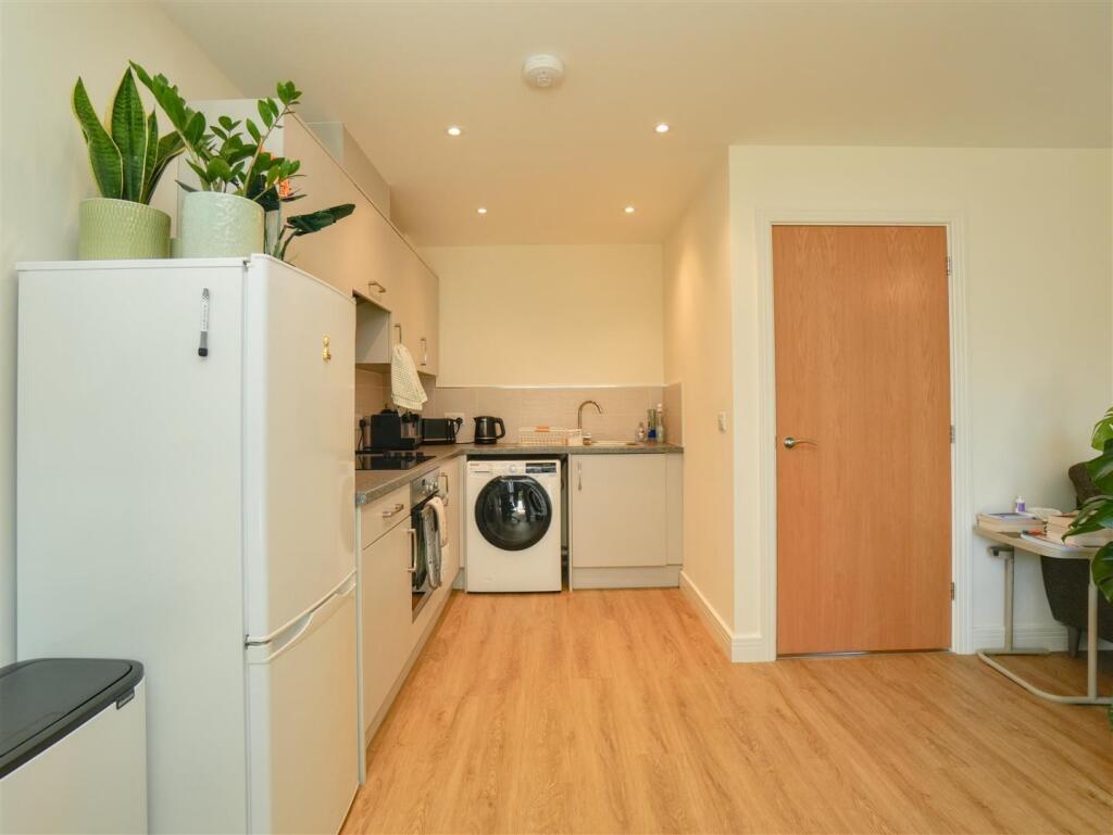 Apartment in York - More