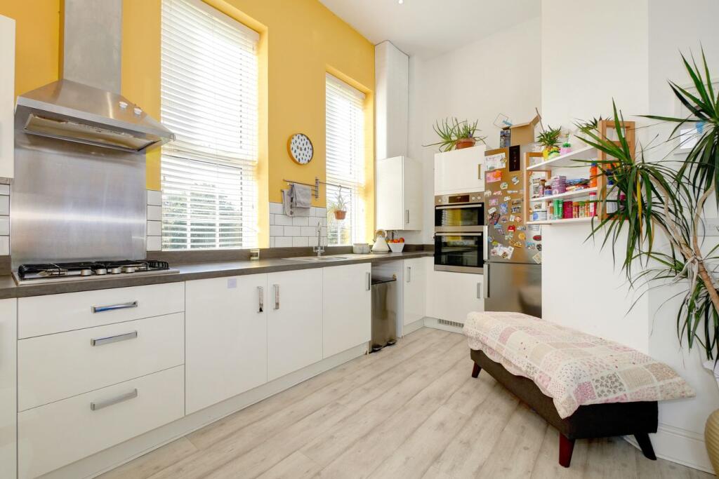 Bradley Drive, Hellingly, BN27 photo 4