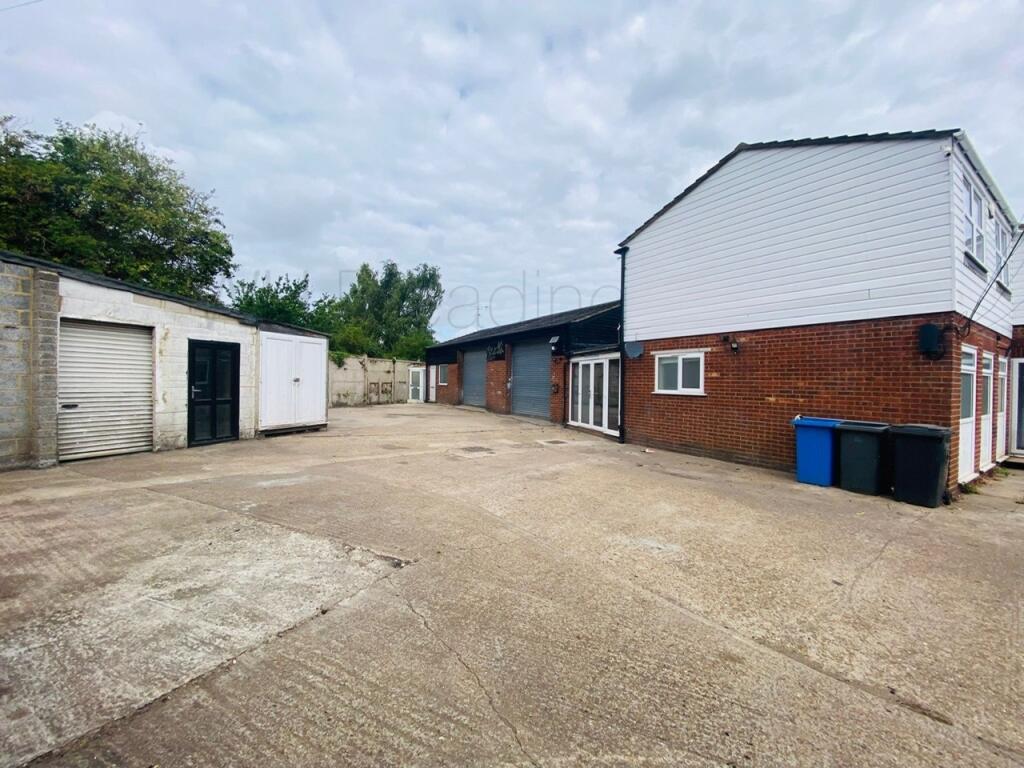 Main image of property: Upper Brents, The Shipyard, ME13