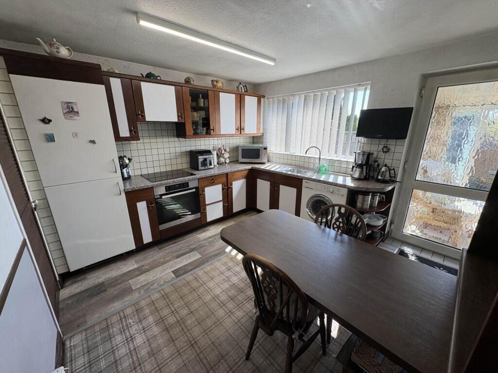 House in Oldham - More