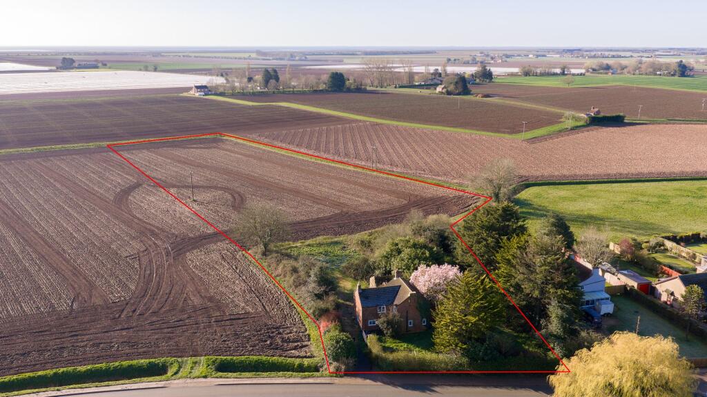 Main image of property: Main Road, Wrangle, PE22