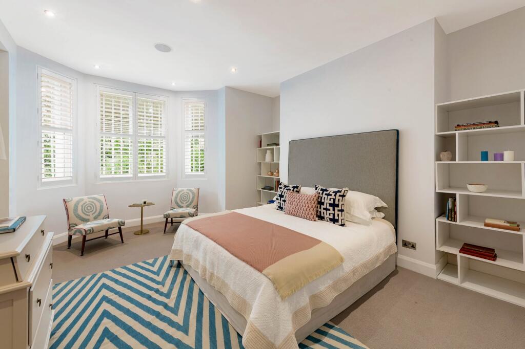 Apartment in London, Royal Borough of Kensington and Chelsea - View 3