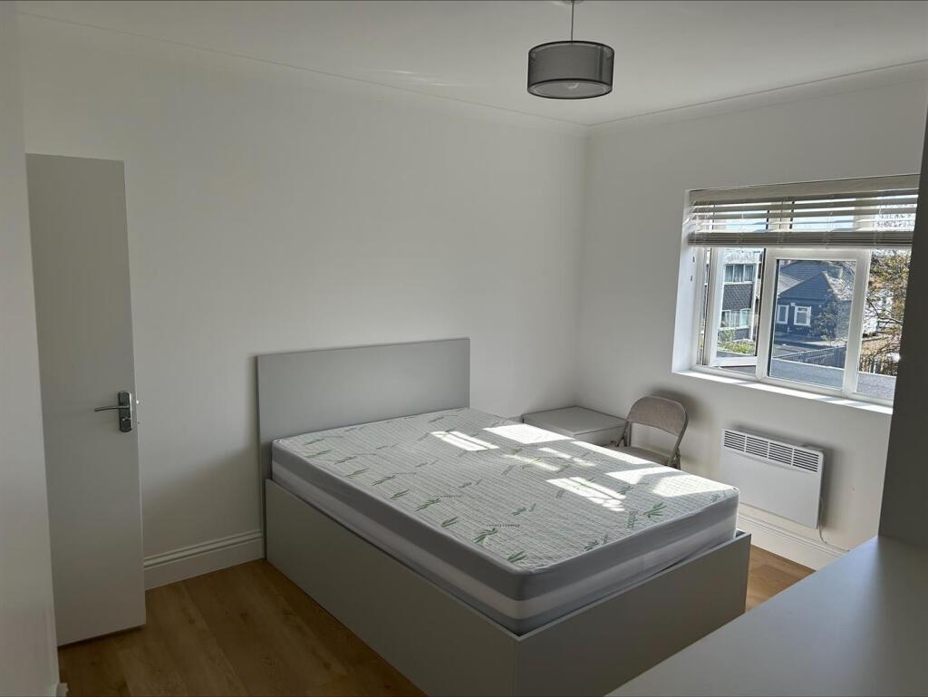 Main image of property: Bath Road, Hounslow