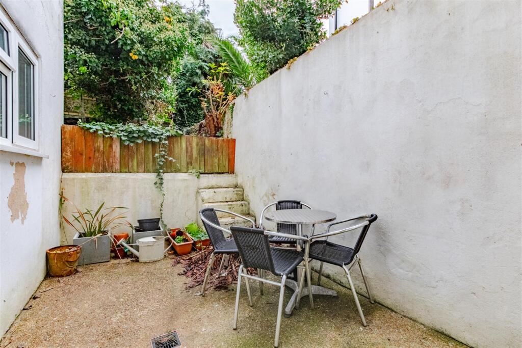 Hova Villas, Hove photo 4