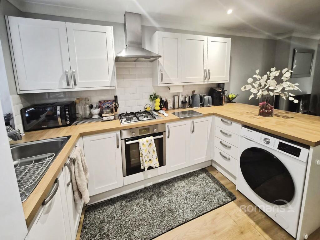 Main image of property: Frogmore Close, Slough, Berkshire, SL1