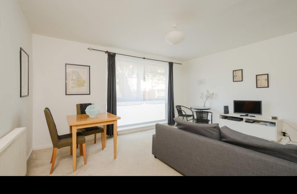 Apartment in London - View 2