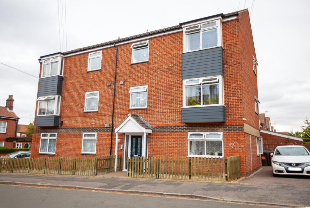 Main image of property: Eade Road, Norwich