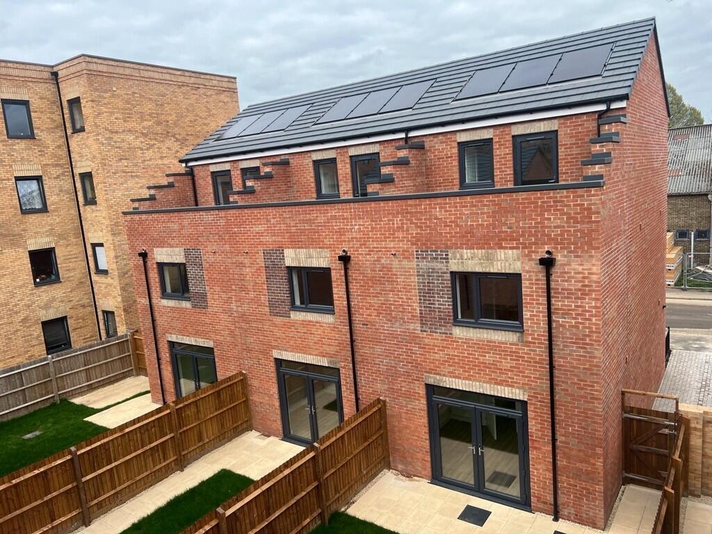 House in Derby - View 2