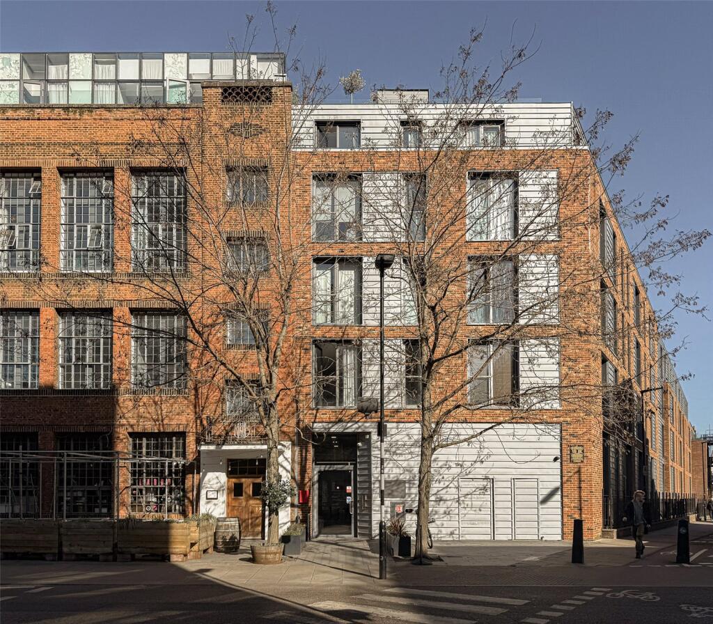 Main image of property: Richmond Road, London Fields, E8
