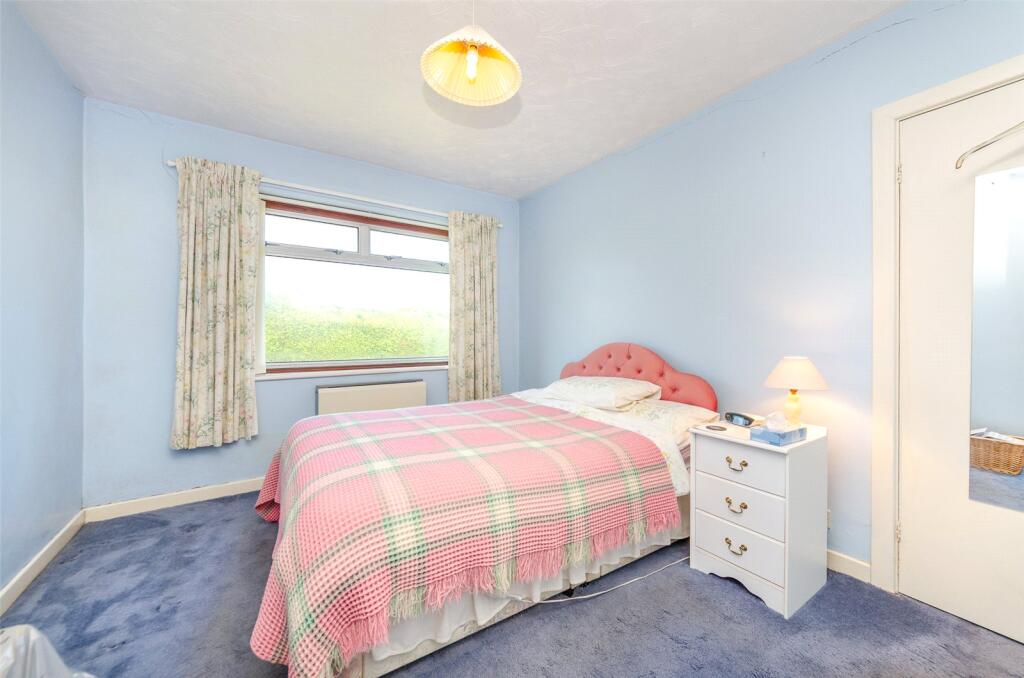 Maes Llydan, Benllech, Tyn-y-Gongl, Isle of Anglesey, LL74 photo 4