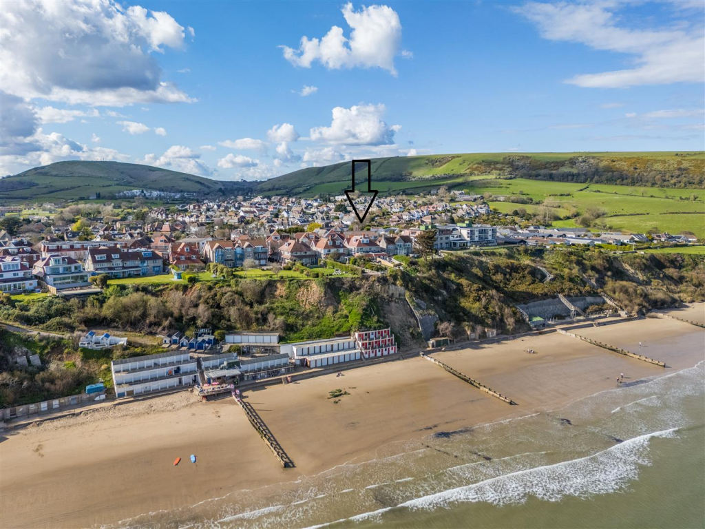 Burlington Road, Swanage - View 2