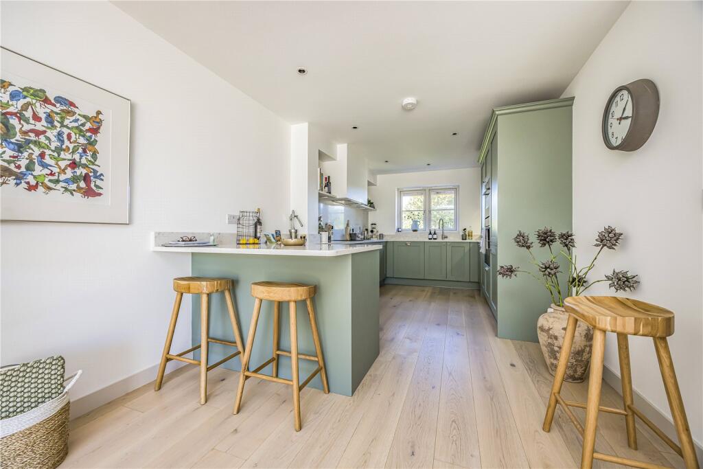 Claytons Corner, Birdham, Chichester, West Sussex, PO20 photo 4