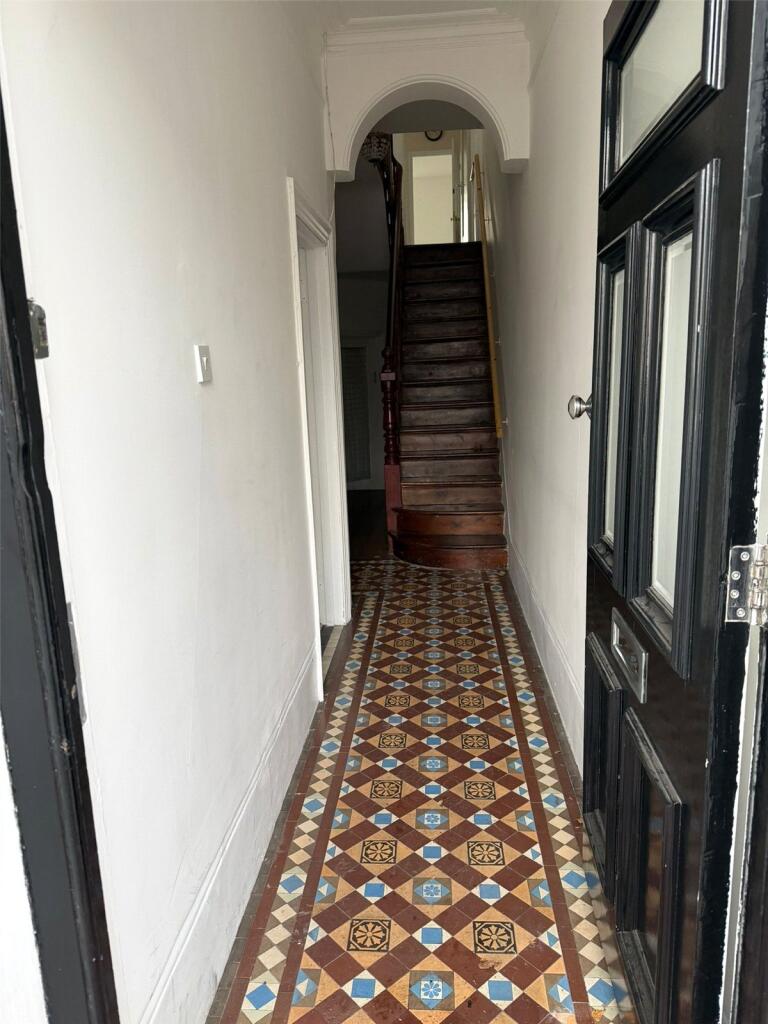 Harvist Road, London, NW6 photo 2