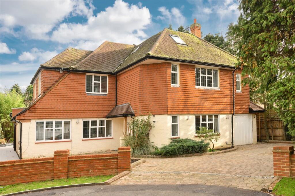 Fairlawn Close, Claygate, Esher, Surrey, KT10 image 2