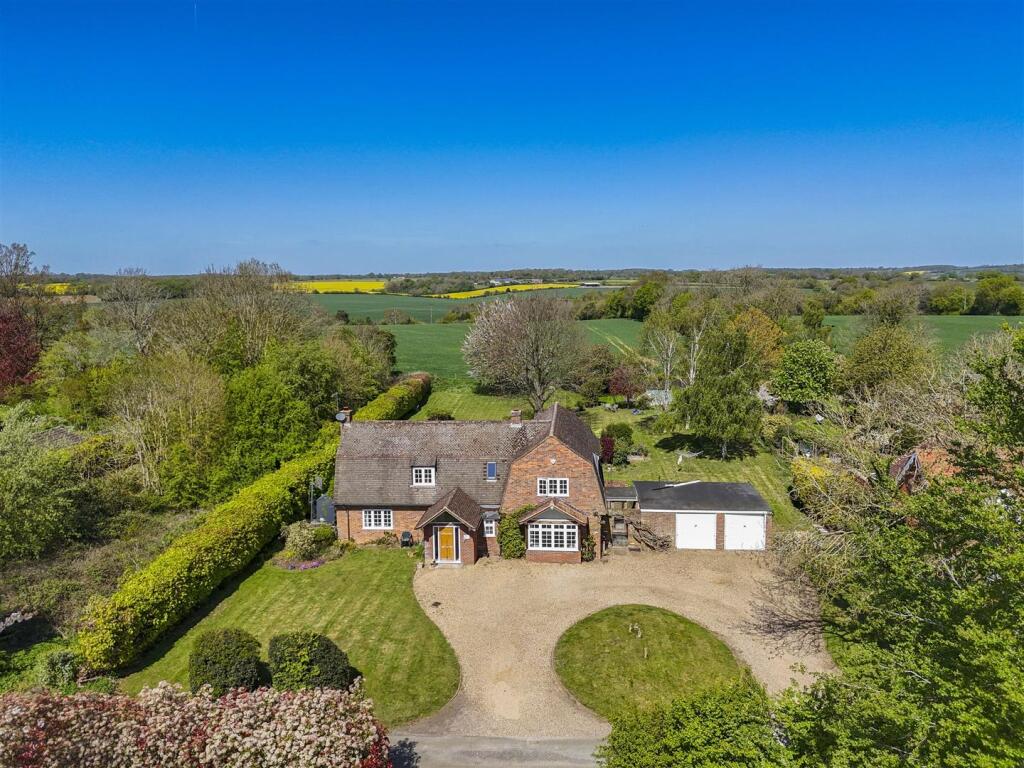 Main image of property: Porters End, Kimpton