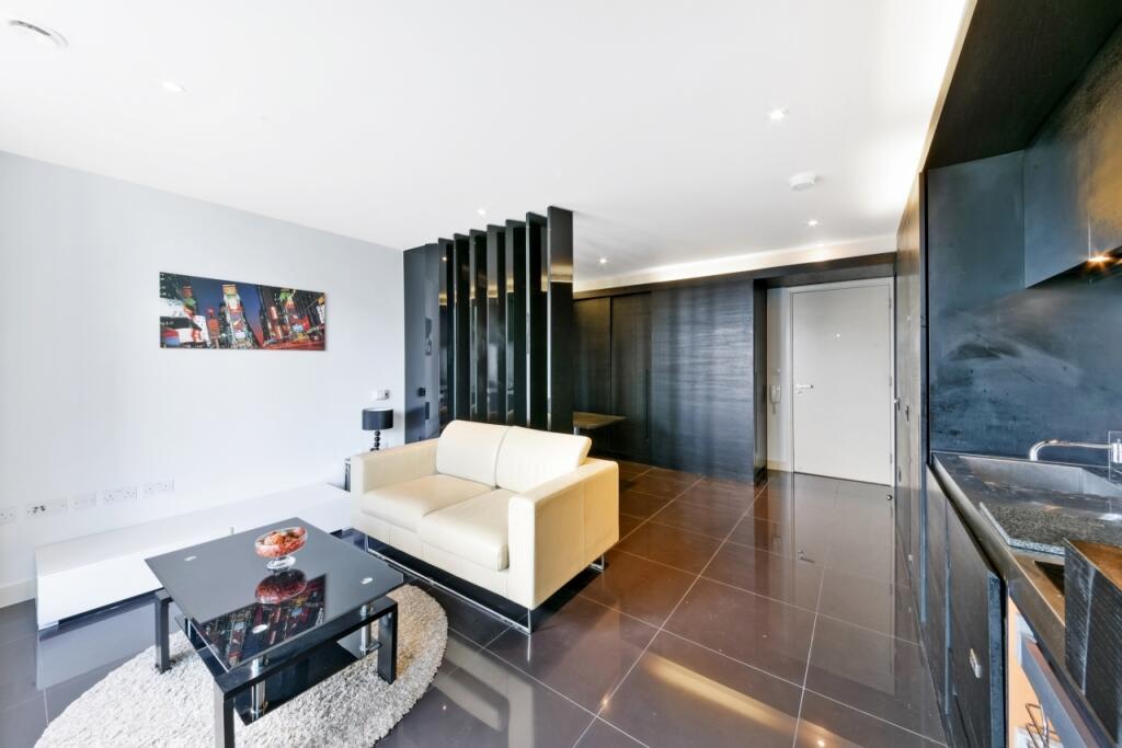 Main image of property: East Tower, 3 Pan Peninsula Square, Canary Wharf, London, E14