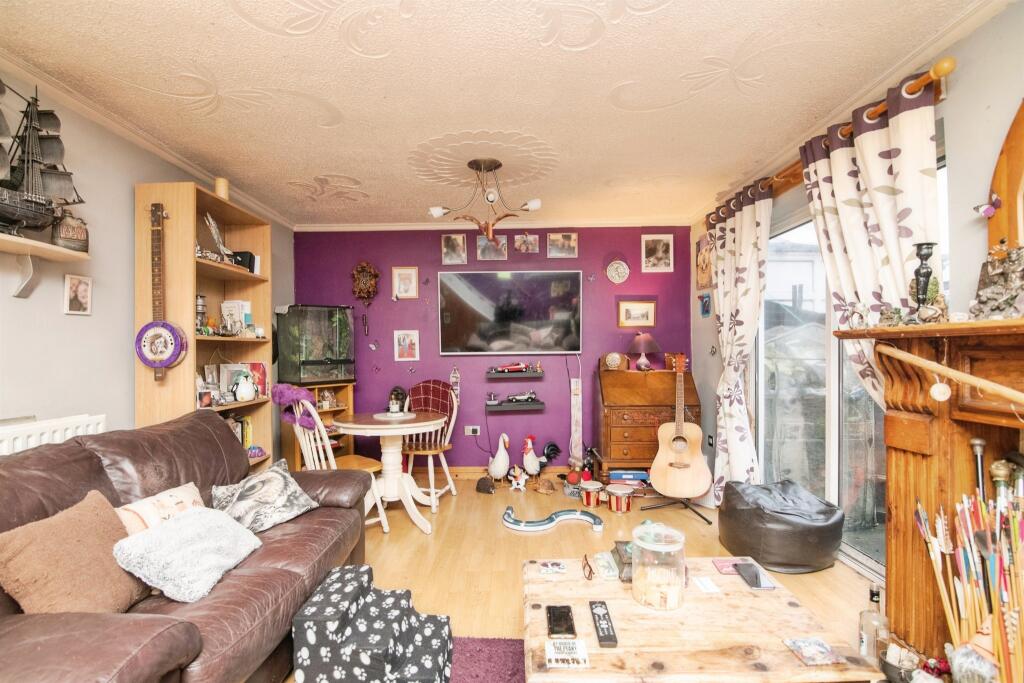 House in Birmingham, West Midlands - View 5