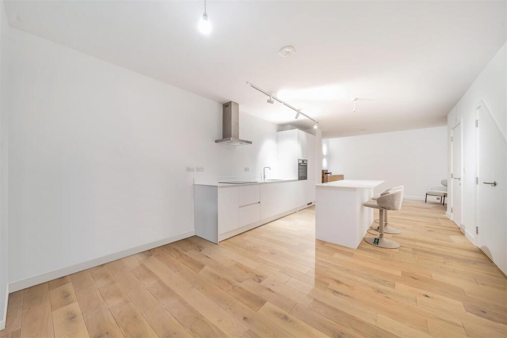 House in Sheffield - View 3