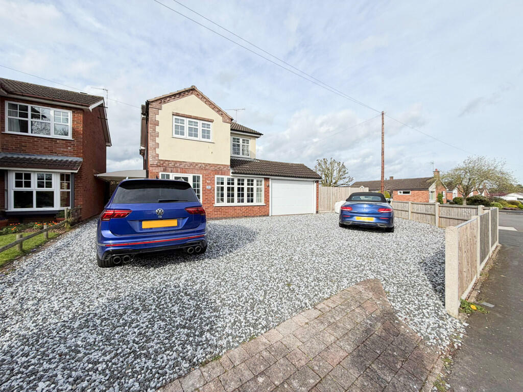 Main image of property: Aulton Way, Hinckley, Leicestershire, LE10 0XB