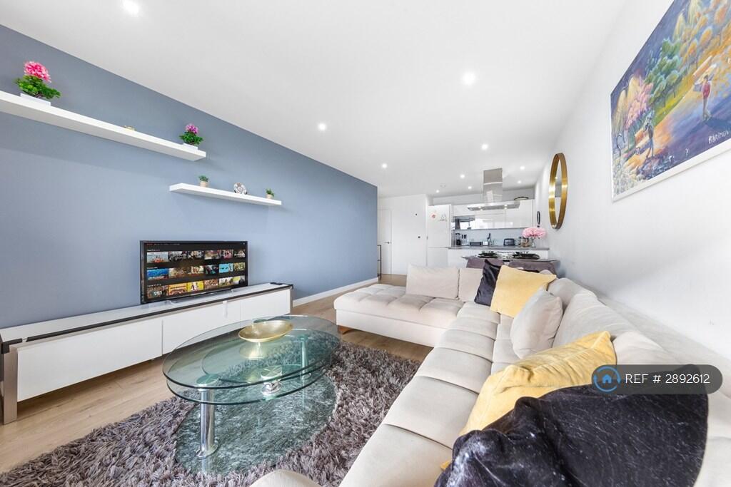 2 bedroom flat for rent