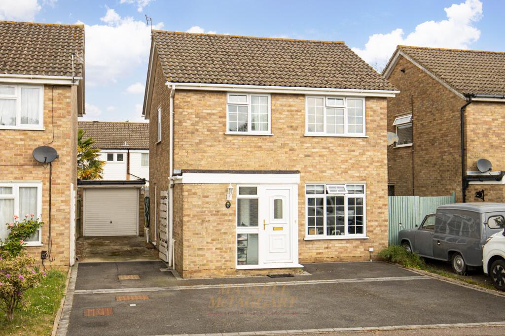 Main image of property: Avondale Close, Horley, RH6