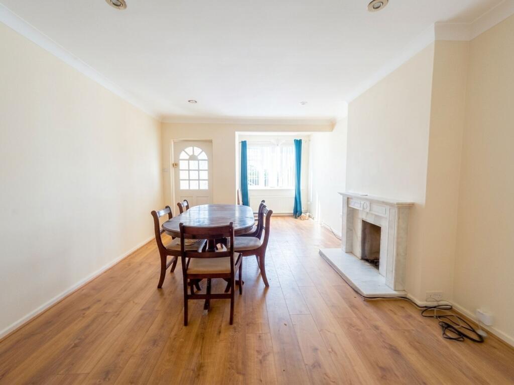 Hyde Drive, Worsley, M28 - View 2