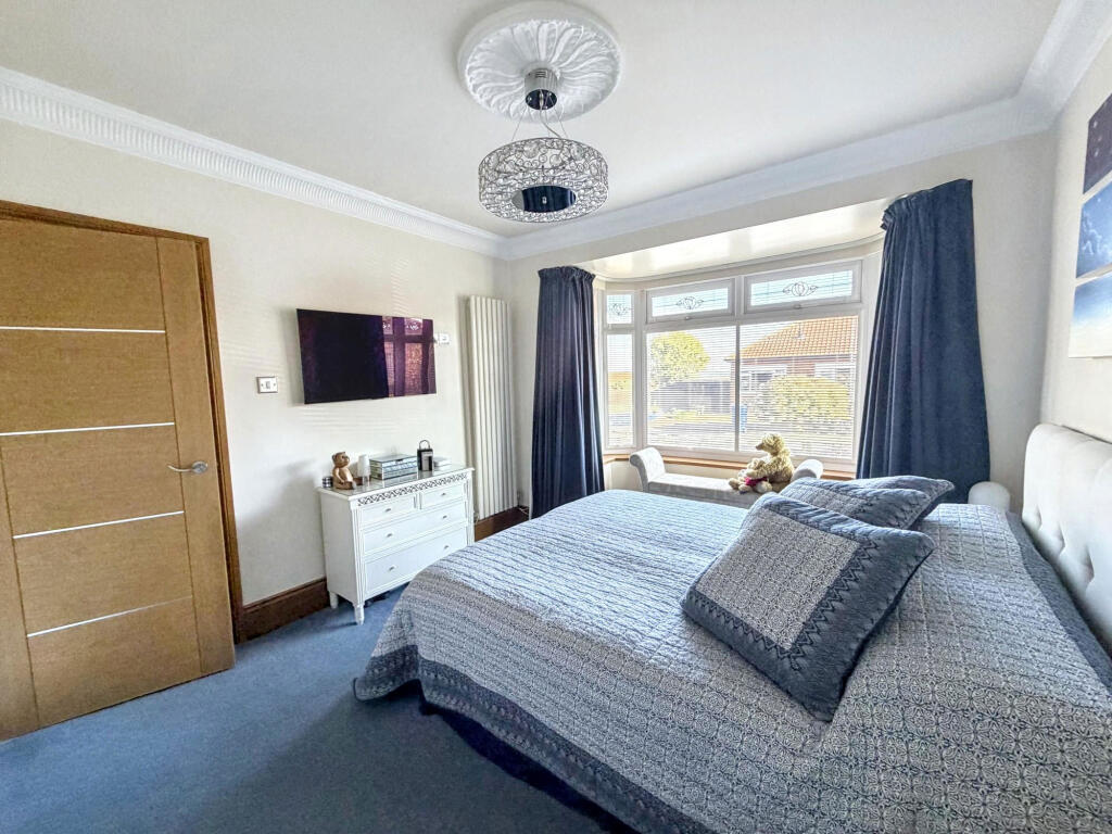 Parkfield, Seaton Sluice, Whitley Bay, Northumberland, NE26 4HS photo 5