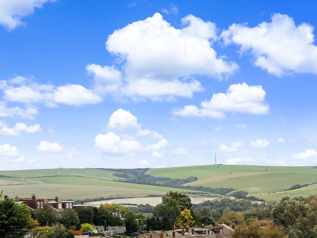 House in Brighton - View 4