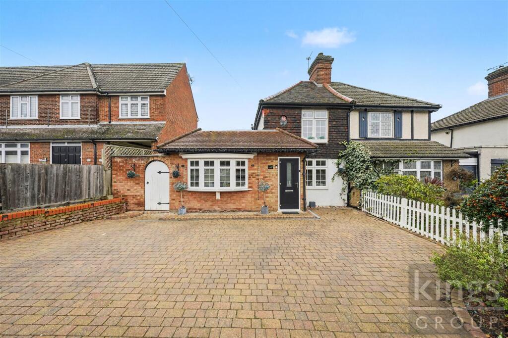 Cuffley Hill, Goffs Oak, Waltham Cross photo 2