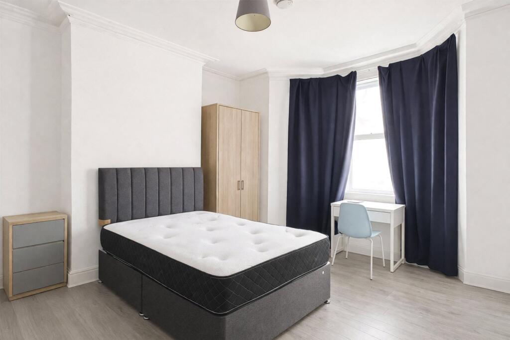 Main image of property: Cedar Road, Northampton, Northamptonshire, NN1