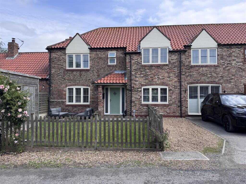 Main image of property: Norseman Close, Riccall, York