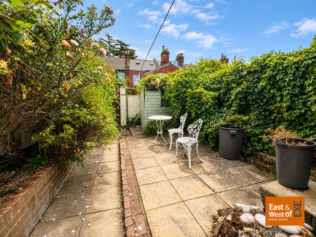 House in Exeter - View 5