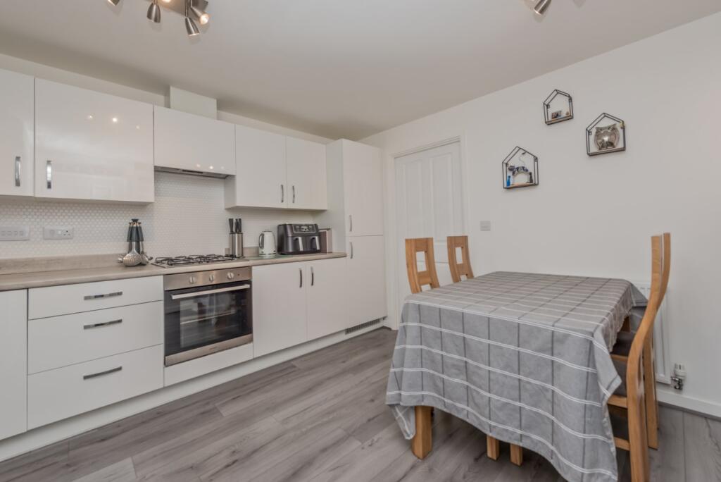 Additional image 7 of Poplars Park Road, Bradford, West Yorkshire, BD2