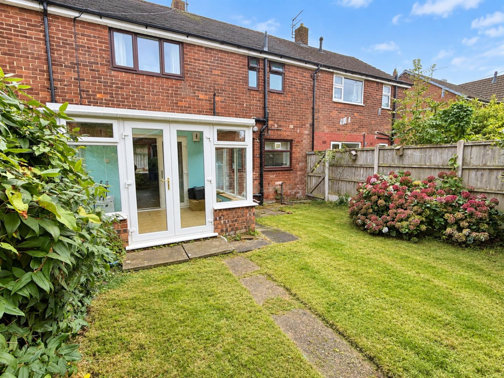 House in Oldham - View 5